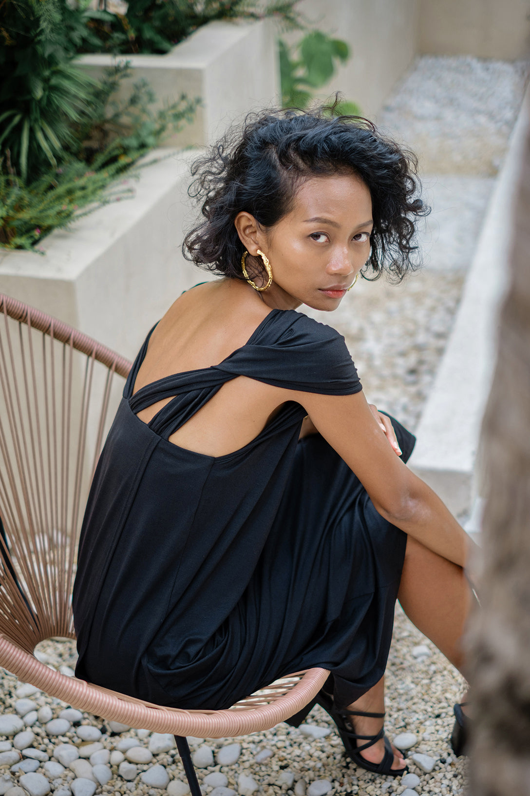 OLIVIA Cross Back Dress - Black – Su By Hand