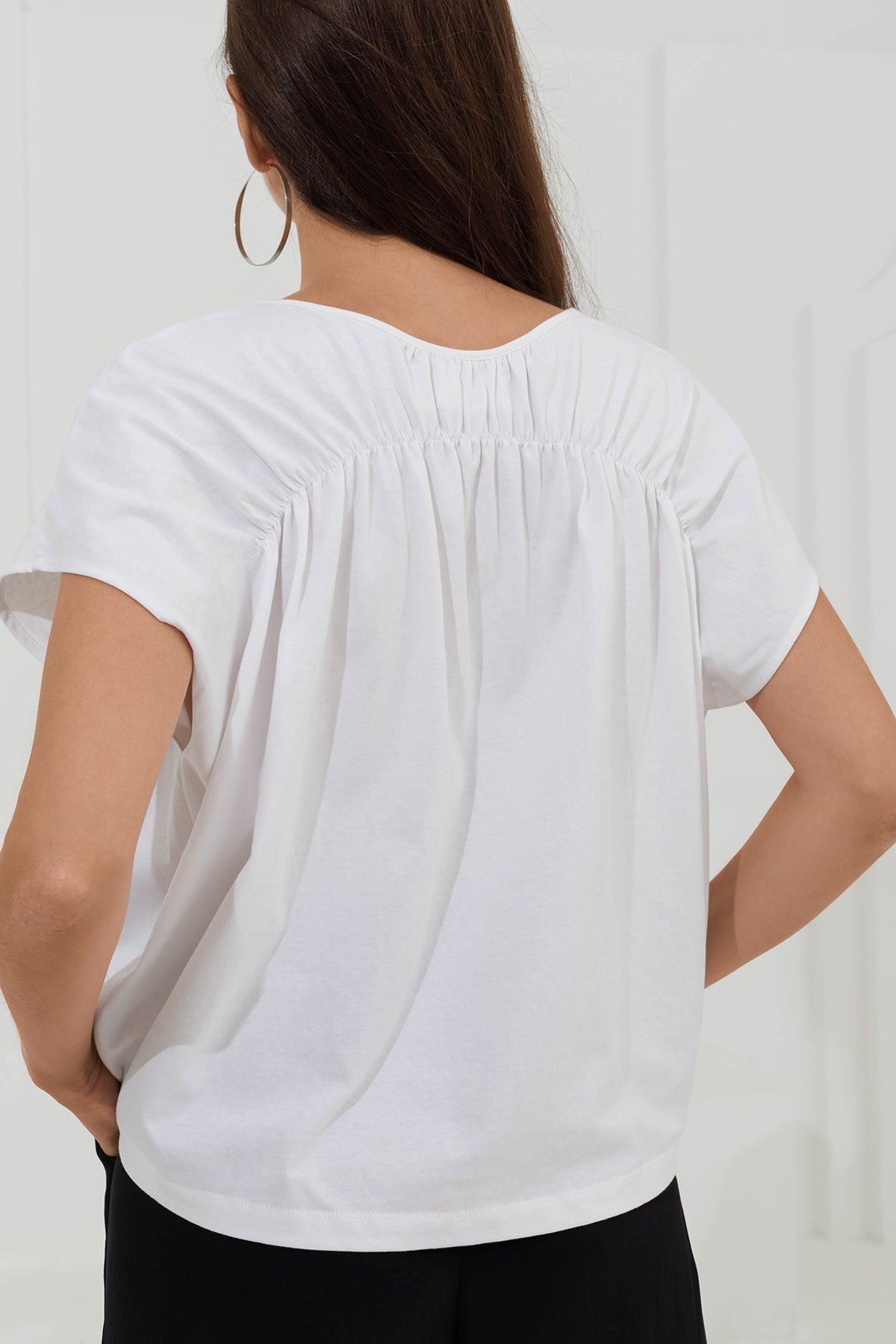 ELENA Cotton T-shirt - Off-white